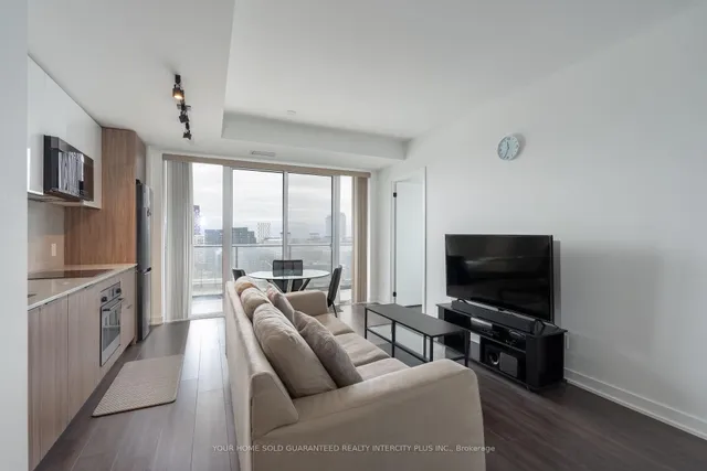 Additional image 10 of 5 Defries St Unit 1405