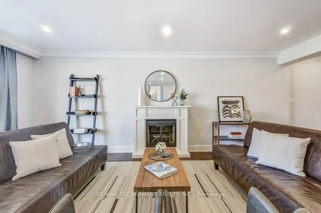 Additional image 7 of 174 Foxbar Rd