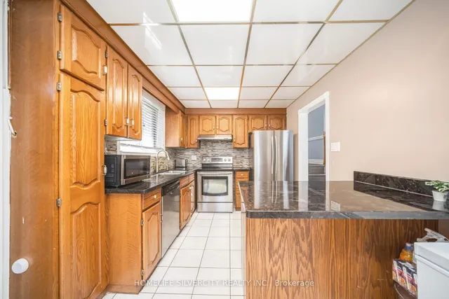 Additional image 18 of 4 Benstrow Ave