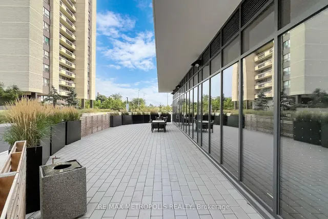 Additional image 41 of 1461 LAWRENCE Ave Unit 2103