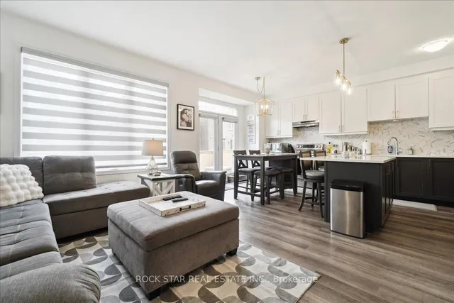 Additional image 8 of 1560 Moira Cres