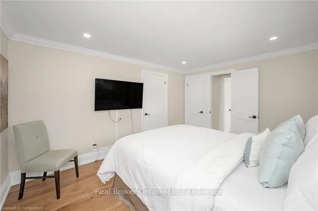 Additional image 31 of 614 Gayne Blvd