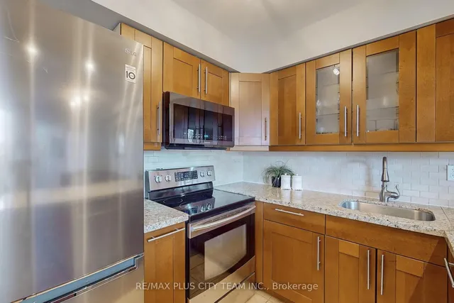 Additional image 14 of 35 Ormskirk Ave Unit 215