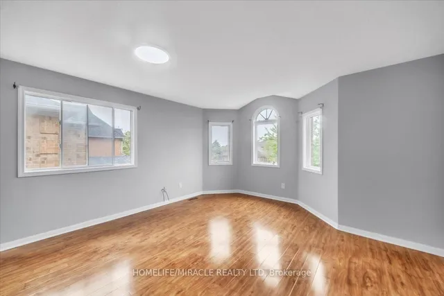 Additional image 23 of 4 Peppertree Cres