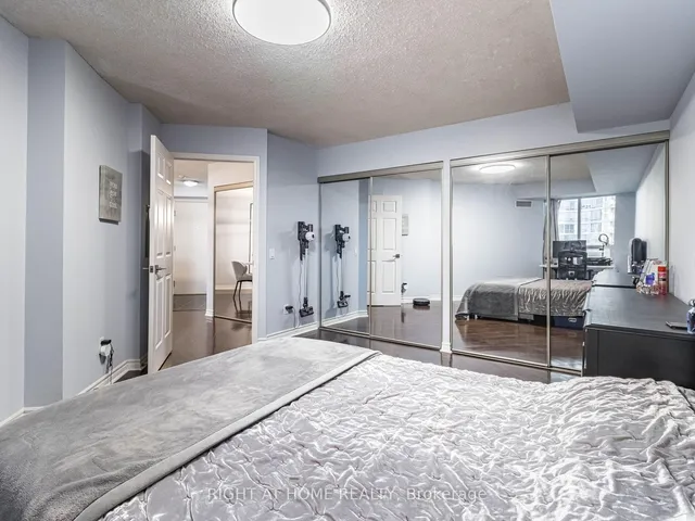 Additional image 28 of 35 Kingsbridge Garden Circ Unit 701