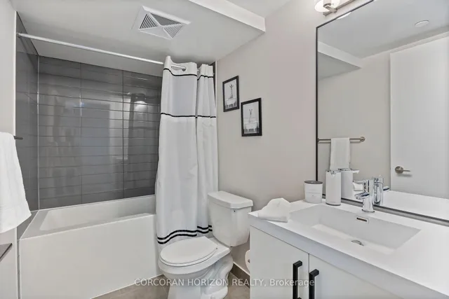 Additional image 32 of 70 Lanark Ave