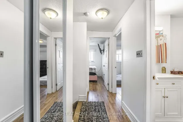 Additional image 13 of 35 Darras Crt