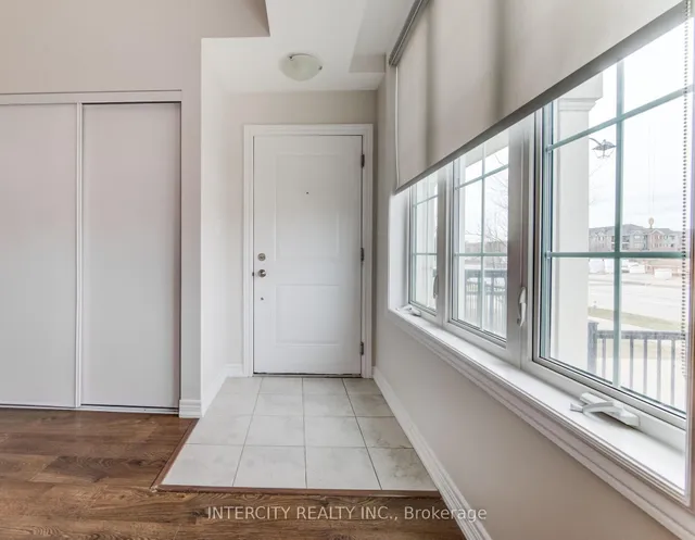 Additional image 24 of 2205 LILLYKIN St Unit 4