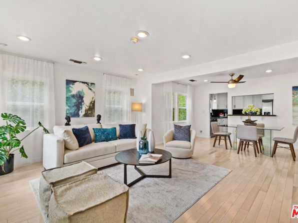 14745 Hartsook St, Sherman Oaks, CA 91403
