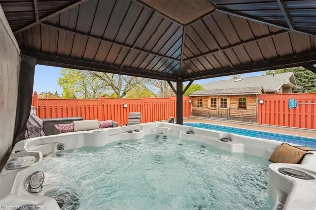 Additional image 32 of 52 Southwood Crt