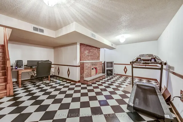 Additional image 43 of 206 Vodden St