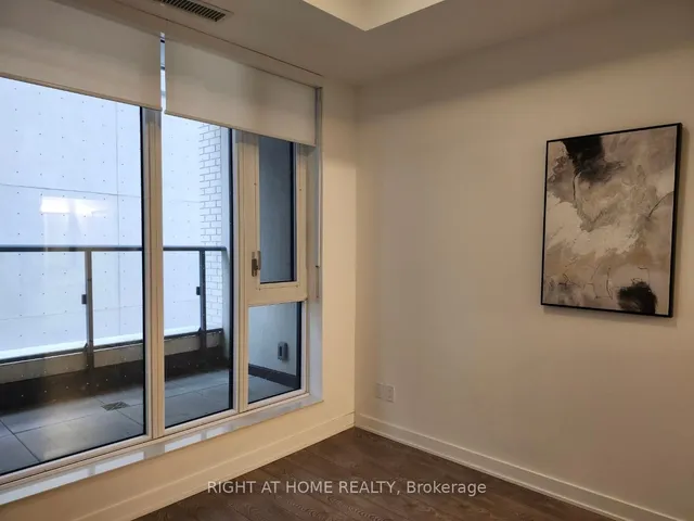 Additional image 8 of 543 RIchmond St Unit 221