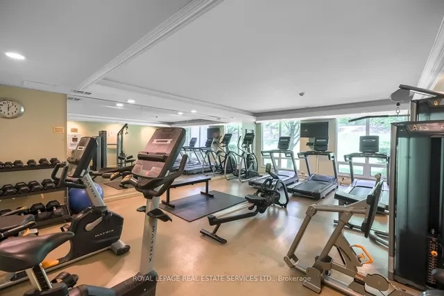 Additional image 32 of 18 William Carson Cres Unit 811
