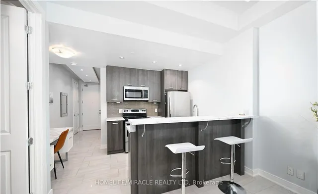 Additional image 6 of 150 Main St Unit 715