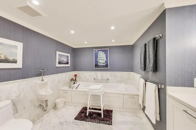 Additional image 26 of 130 Carlton St Unit 804