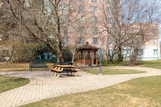 Additional image 22 of 61 Markbrook Lane Unit 911