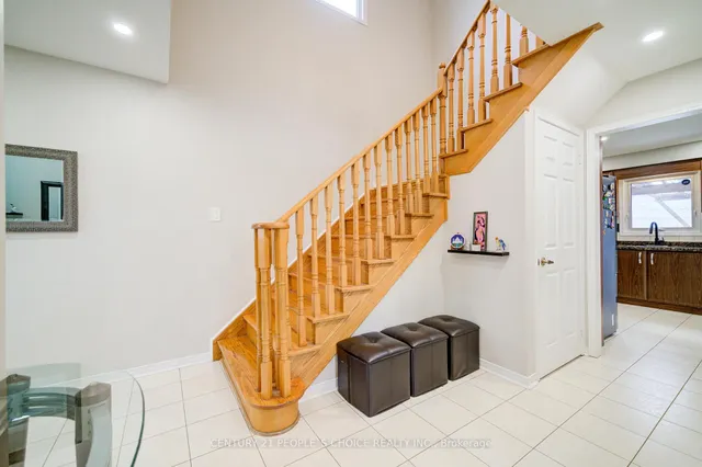 Additional image 9 of 157 Cinrickbar Dr