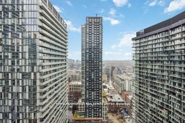 Additional image 27 of 38 Widmer St Unit 3907