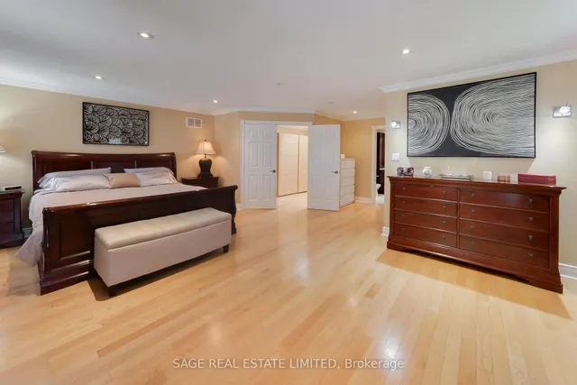 Additional image 25 of 108 Madawaska Ave