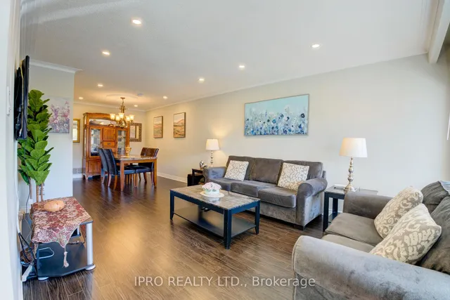 Additional image 4 of 208 Meadows Blvd