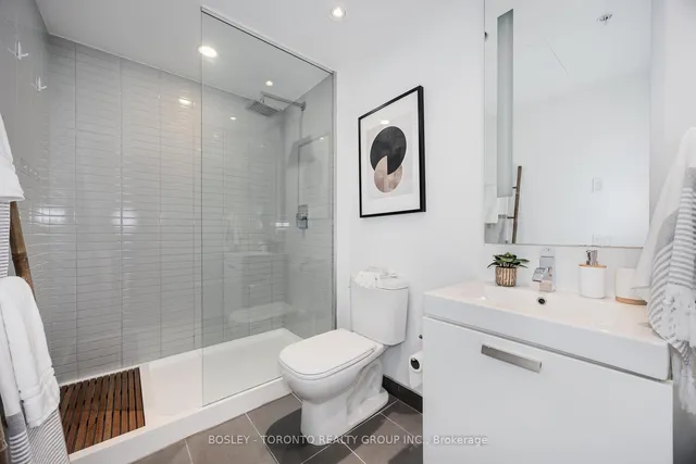 Additional image 27 of 629 King St Unit 928