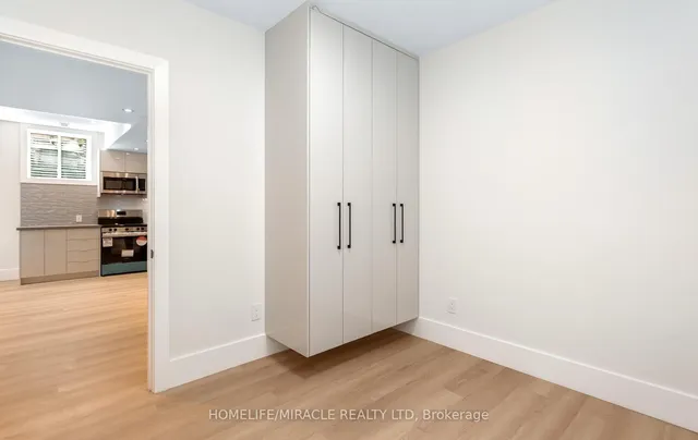 Additional image 39 of 55 Adanac Dr