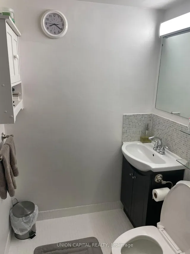 Additional image 16 of 720 Spadina Ave Unit 1011