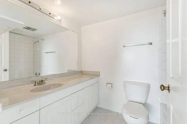 Additional image 18 of 95 La Rose Ave Unit 1008