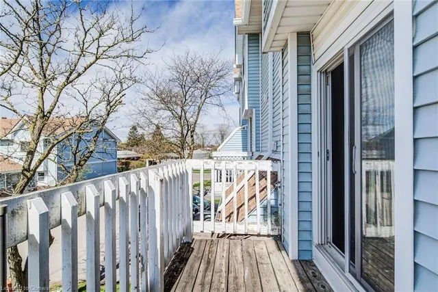 Additional image 27 of 111 Traynor Ave Unit 26