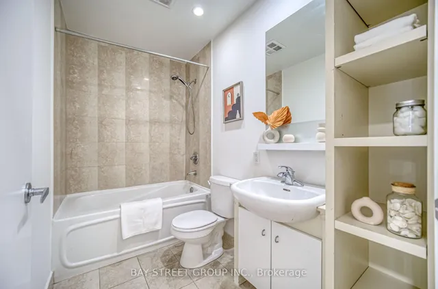 Additional image 26 of 8 York St Unit 2811