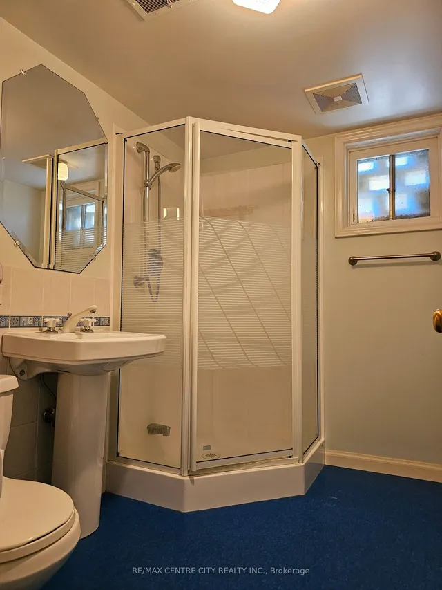 Additional image 22 of 274 Burnett Ave