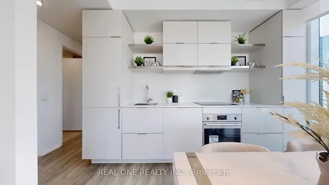 Additional image 17 of 197 Yonge St Unit 3202