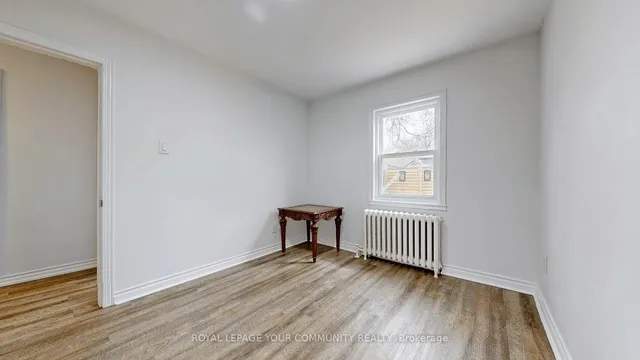 Additional image 18 of 31 Hamstead Ave