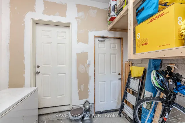 Additional image 49 of 194 Sky Harbour Dr