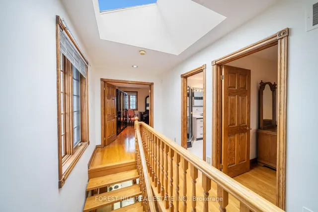 Additional image 40 of 541 Glen Park Ave