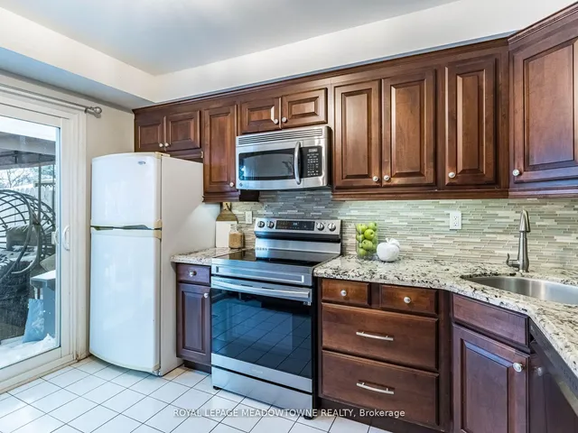 Additional image 12 of 73 Townley Cres