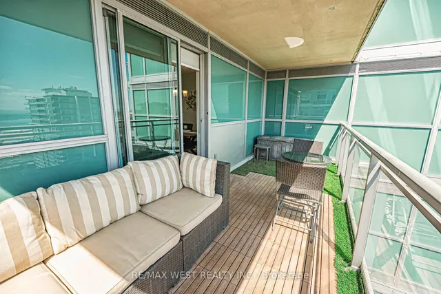 Additional image 22 of 80 Western Battery Rd Unit 2311