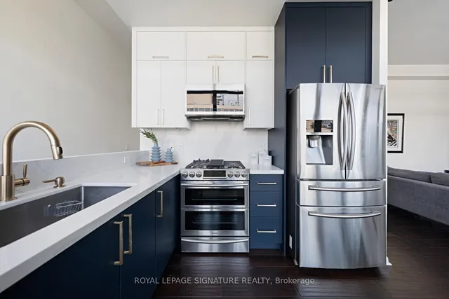 Additional image 4 of 333 Adelaide St Unit 1406