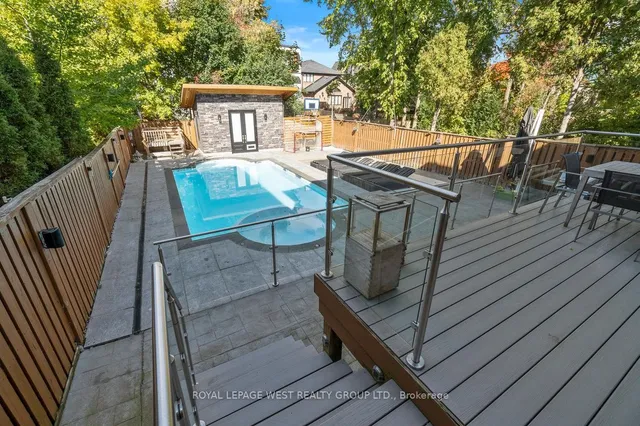 Additional image 29 of 218 Cameron Ave