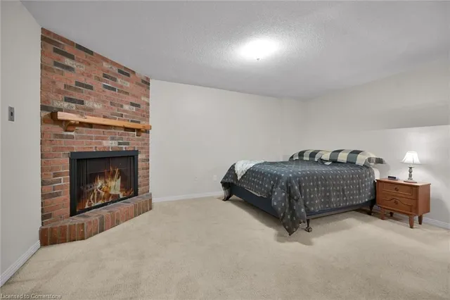 Additional image 15 of 1182 Upper Wentworth St