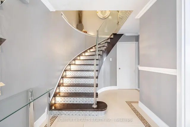 Additional image 15 of 4768 Owl Circ