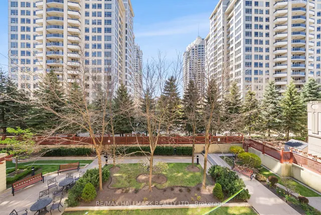 Additional image 30 of 12 Rean Dr Unit 403