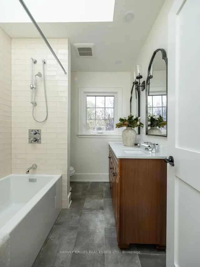 Additional image 31 of 516 St Clements Ave