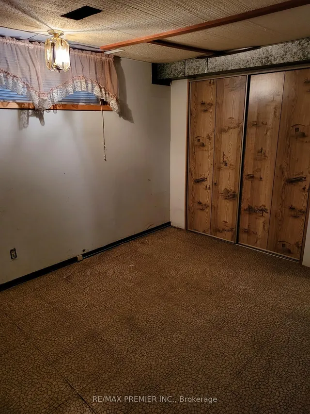 Additional image 14 of 53 Rosefair Cres