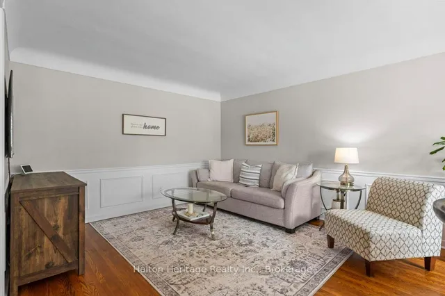 Additional image 18 of 376 East 18th St