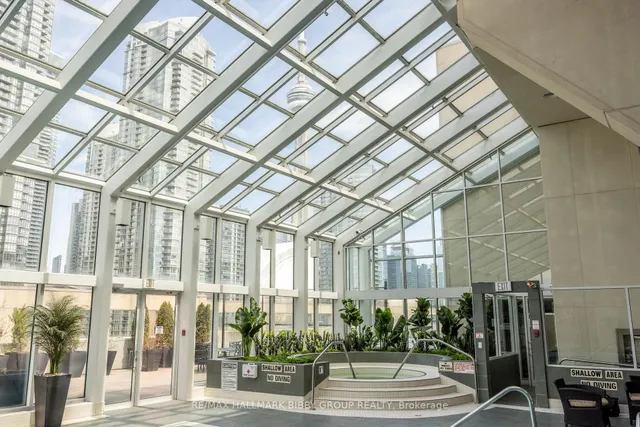 Additional image 36 of 460 Queens Quay Unit 903E