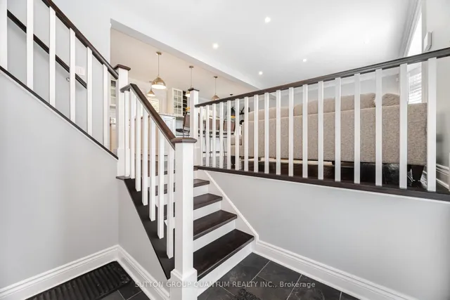 Additional image 15 of 608 Rosedale Cres