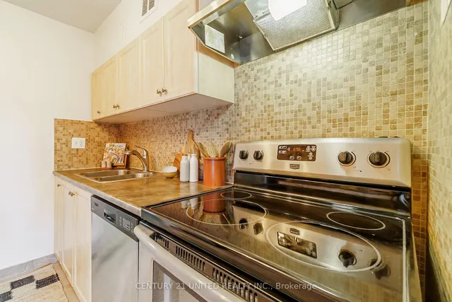 Additional image 20 of 140 Ling Rd Unit 101