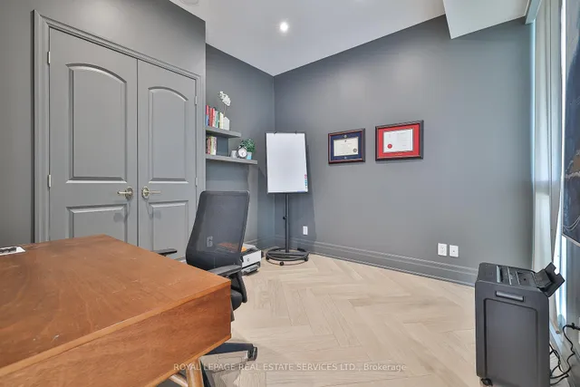 Additional image 32 of 88 Blue Jays Way Unit 3709