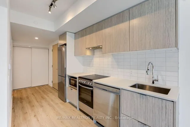 Additional image 6 of 395 Bloor St Unit 4511